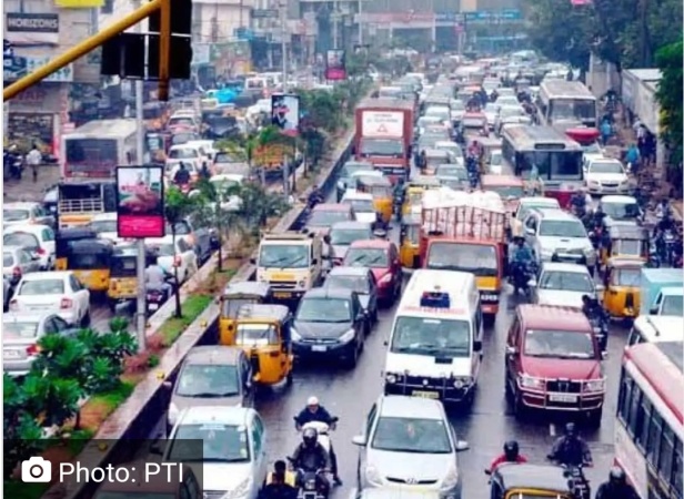 बहादुरपुरा फ्लाईओवर काम : 3 महीने के लिए लगा ट्रैफिक प्रतिबंध 1